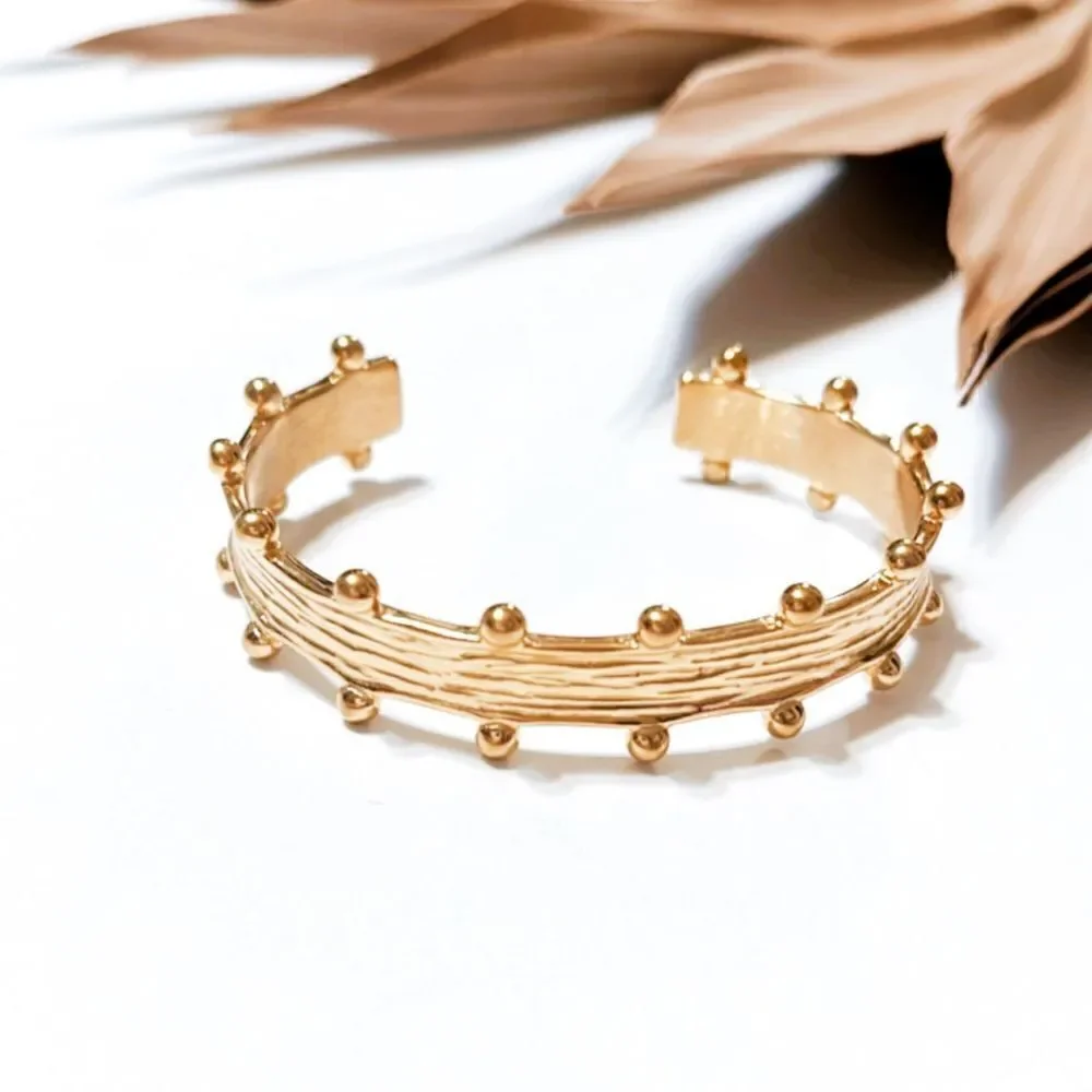 Minimalist bangle S356